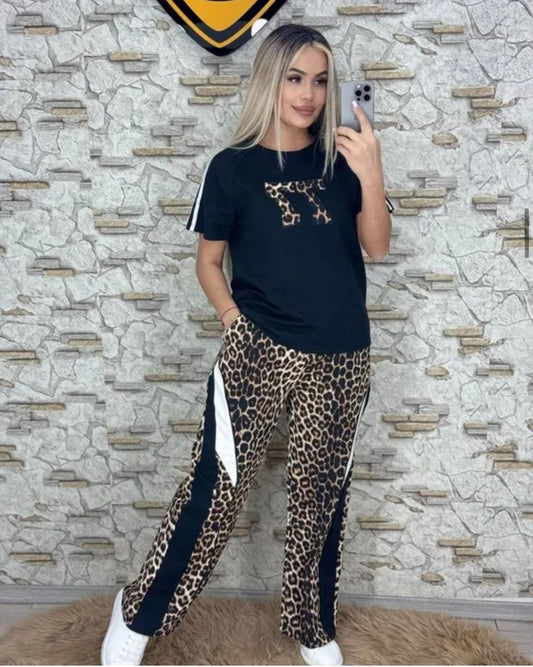 Compleu Tigrat - Magazin de haine online