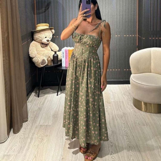 ROCHIE KARLA - Magazin de haine online