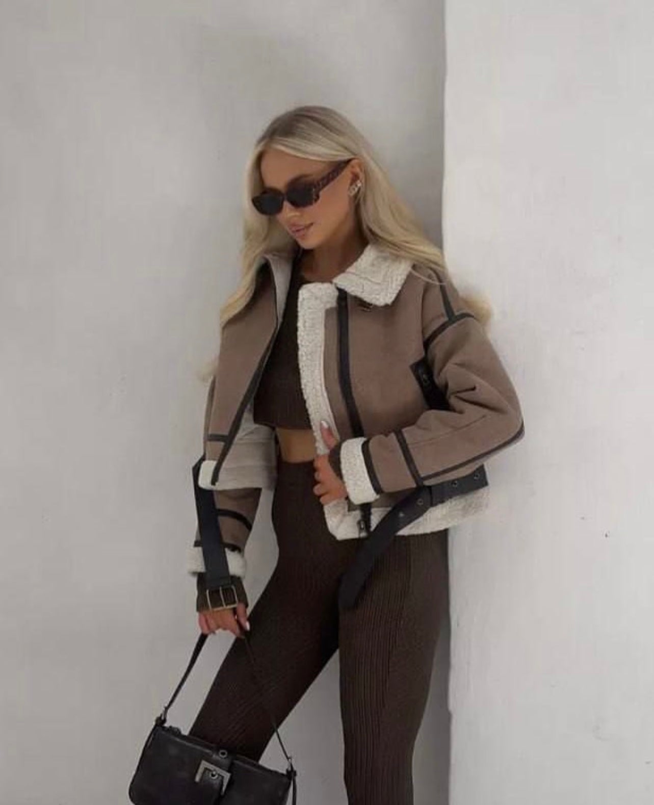 Jachetă Lora - Magazin de haine online