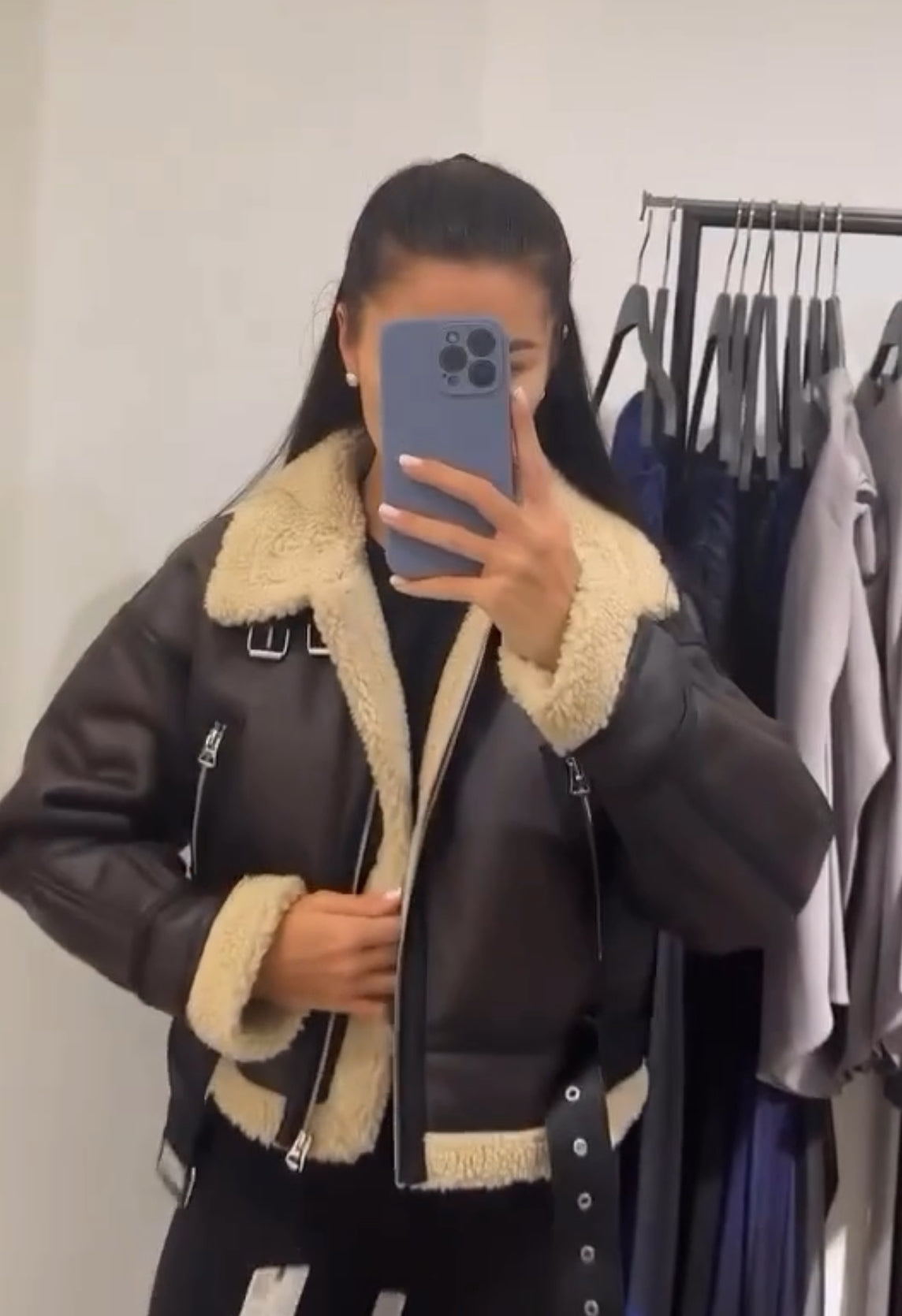 Jachetă Lora - Magazin de haine online