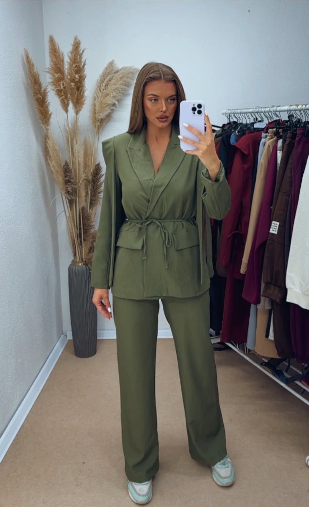 Compleu Alice - Magazin de haine online